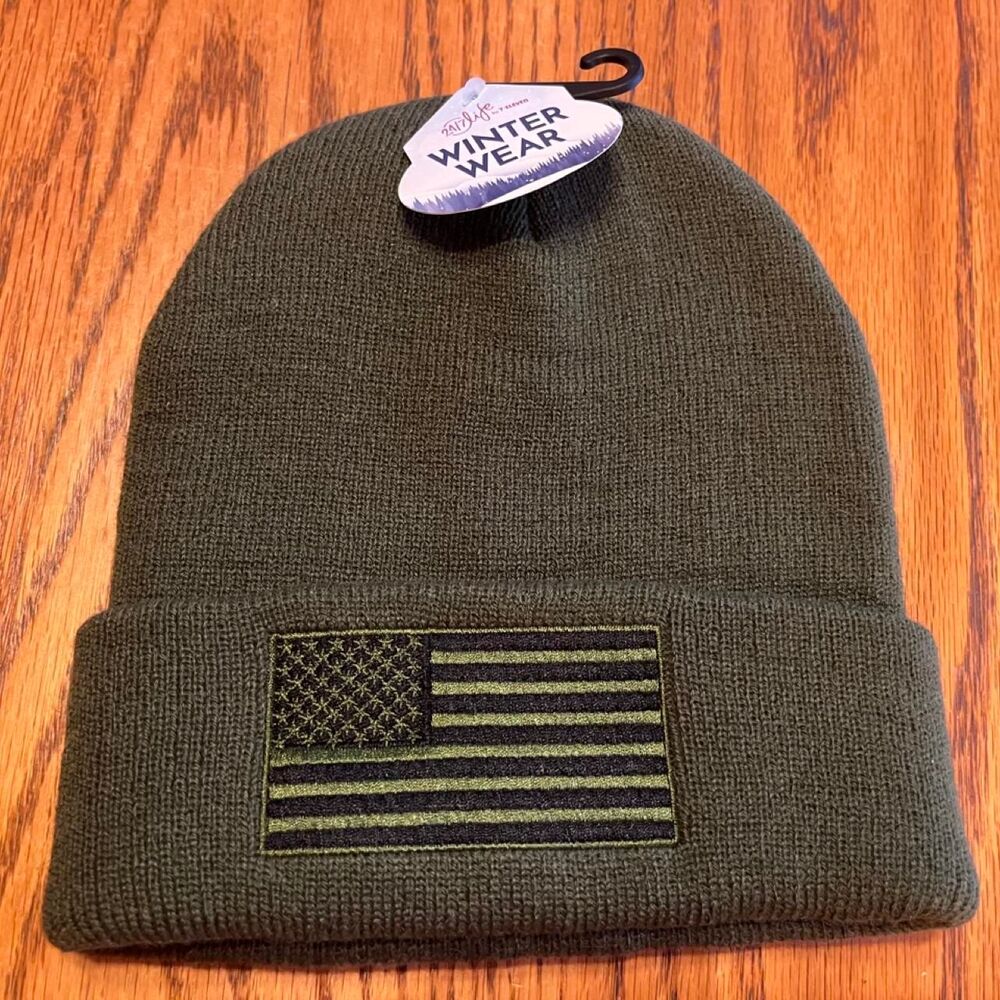 American Flag Beanie Hat NWT